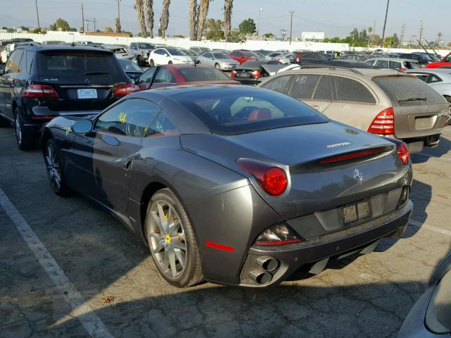 ZFF65TJA7D0189063 - 2013 FERRARI CALIFORNIA GRAY photo 3