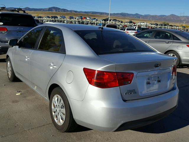 KNAFU4A23B5353700 - 2011 KIA FORTE EX SILVER photo 3