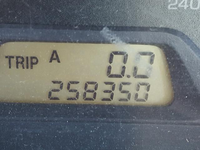 1HGCG1650YA022072 - 2000 HONDA ACCORD WHITE photo 8