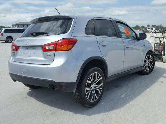 JA4AP3AU7GZ057279 - 2016 MITSUBISHI OUTLANDER SILVER photo 4