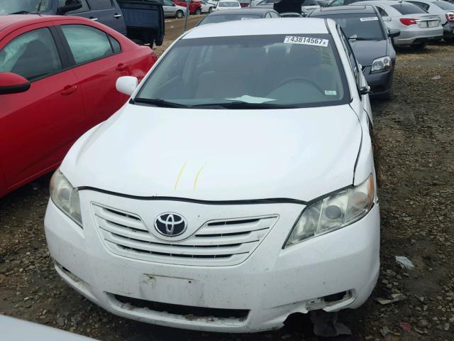 4T1BE46K09U895498 - 2009 TOYOTA CAMRY BASE WHITE photo 7