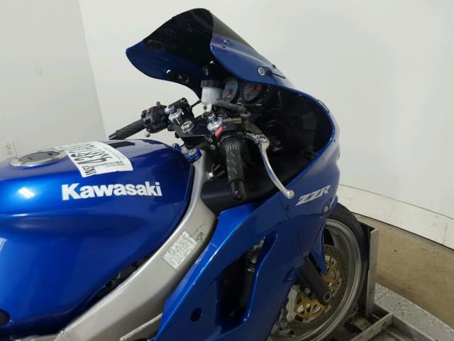 JKAZX4J135A055927 - 2005 KAWASAKI ZX600 J1 BLUE photo 16