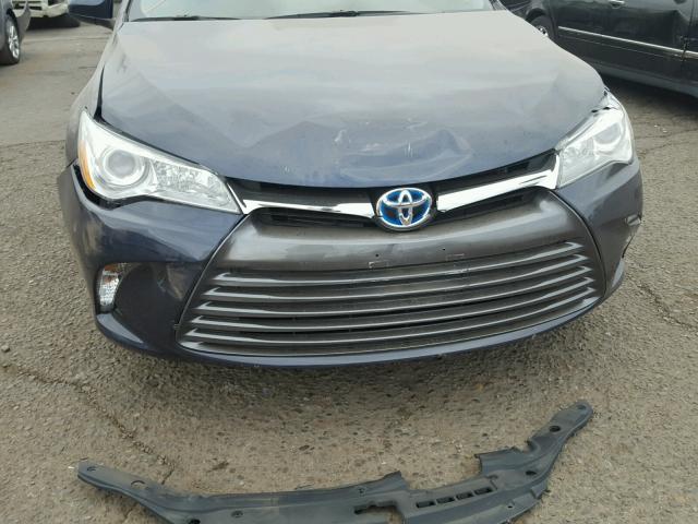 4T1BF1FK5GU515029 - 2016 TOYOTA CAMRY LE BLUE photo 9