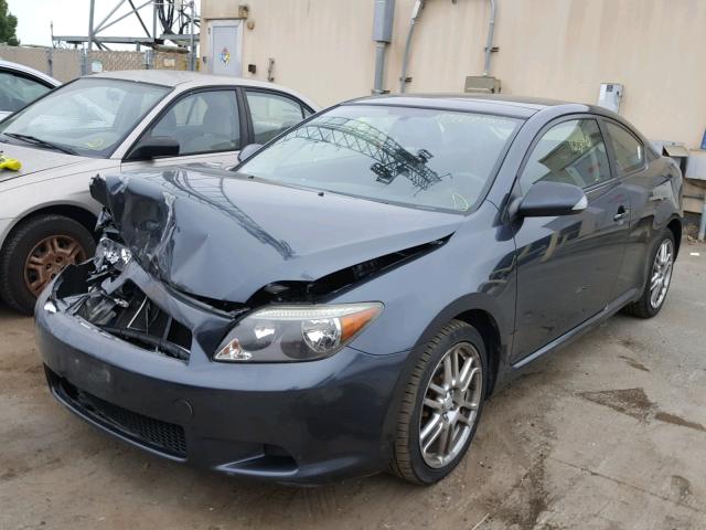 JTKDE177050045239 - 2005 TOYOTA SCION TC 灰色 照片 2