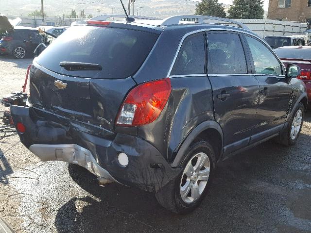 3GNAL1EK6DS616240 - 2013 CHEVROLET CAPTIVA LS GRAY photo 4