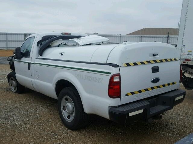 1FTSF305X9EA39957 - 2009 FORD F350 SUPER WHITE photo 3