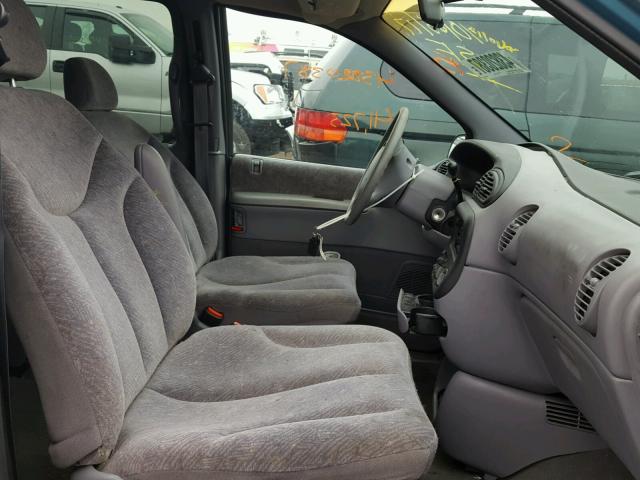 1P4GP44G0WB684601 - 1998 PLYMOUTH GRAND VOYA BLUE photo 5