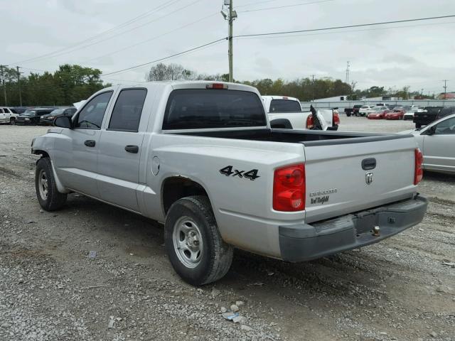 1D7HW28K16S602038 - 2006 DODGE DAKOTA QUA SILVER photo 3