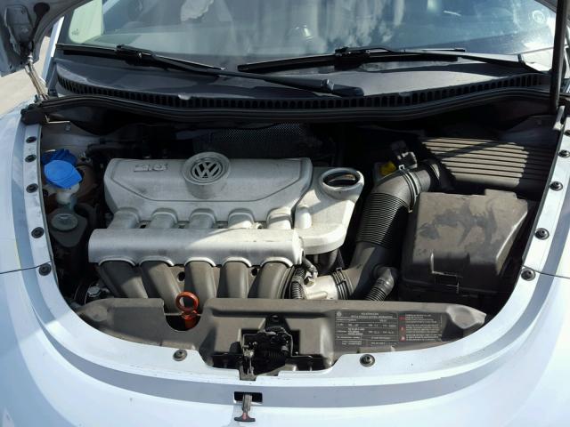 3VWRW3AL2AM003350 - 2010 VOLKSWAGEN NEW BEETLE SILVER photo 7