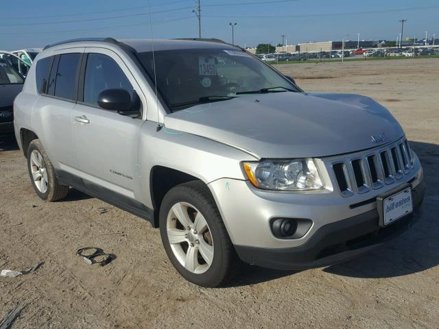 1J4NF1FB6BD158688 - 2011 JEEP COMPASS SP 银色 照片 1