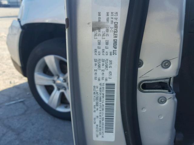 1J4NF1FB6BD158688 - 2011 JEEP COMPASS SP 银色 照片 10
