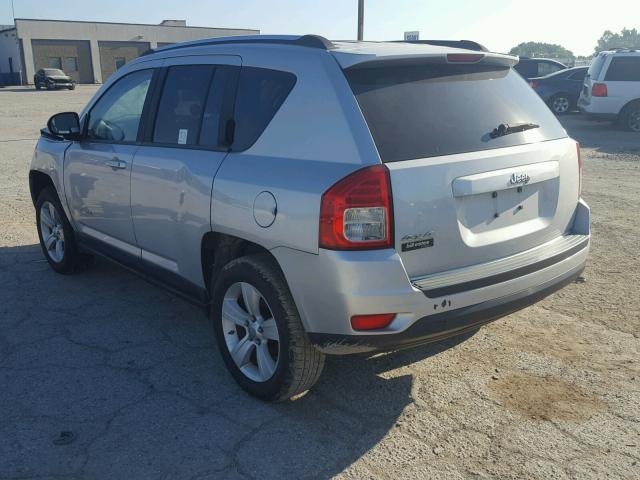 1J4NF1FB6BD158688 - 2011 JEEP COMPASS SP 银色 照片 3