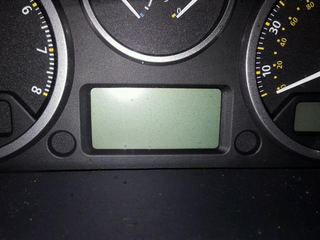 SALFT2BN9AH158225 - 2010 LAND ROVER LR2 HSE TE BLACK photo 8