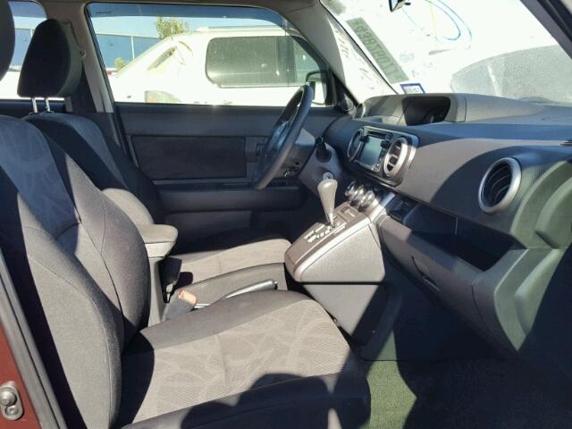 JTLZE4FE7FJ071299 - 2015 TOYOTA SCION XB 紫色 照片 5