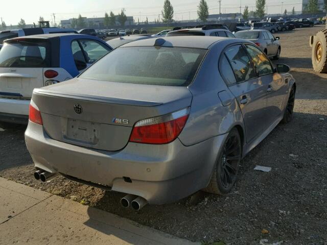 WBSNB93546B581245 - 2006 BMW M5 GRAY photo 4