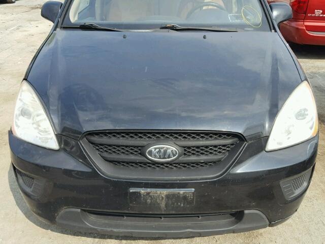 KNAFG526X87133661 - 2008 KIA RONDO LX BLACK photo 7