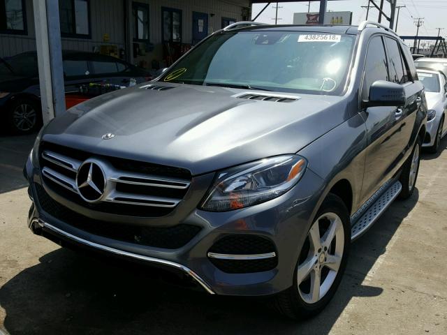 4JGDA5JB1JB039077 - 2018 MERCEDES-BENZ GLE 350 GRAY photo 2