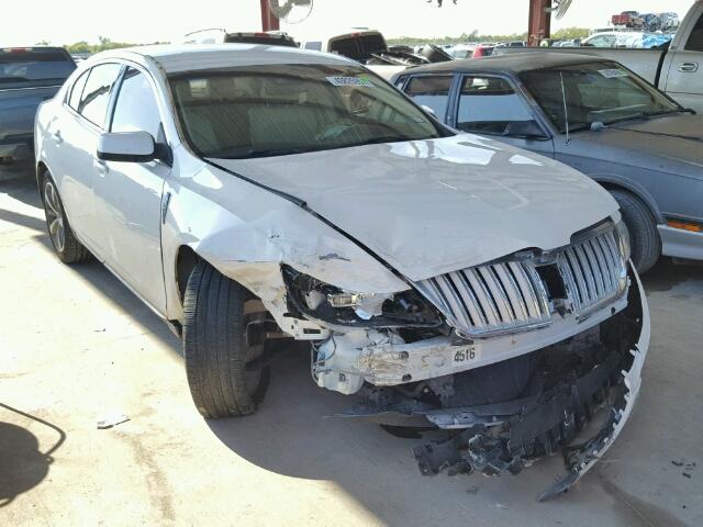 1LNHL9DR9AG608630 - 2010 LINCOLN MKS WHITE photo 1