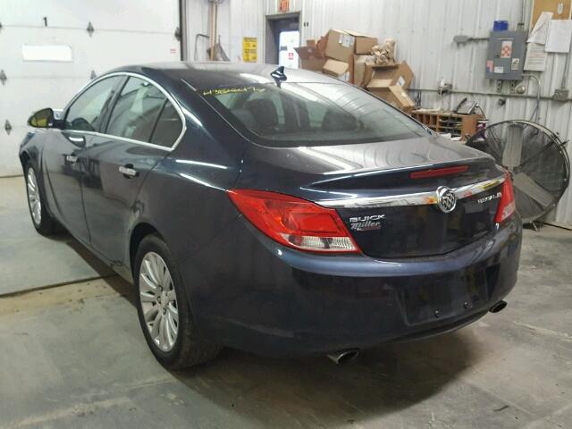 2G4GS5EV7D9219121 - 2013 BUICK REGAL BLUE photo 3