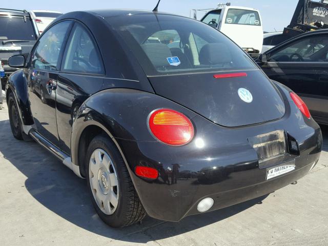 3VWBK21C63M421419 - 2003 VOLKSWAGEN NEW BEETLE 黑色 照片 3