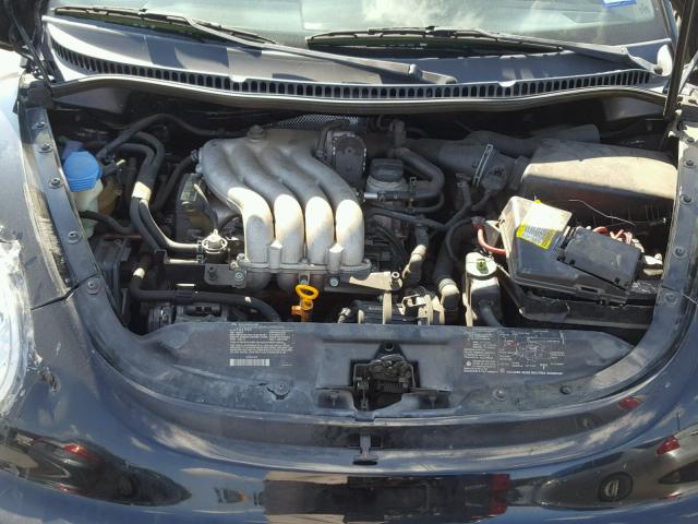 3VWBK21C63M421419 - 2003 VOLKSWAGEN NEW BEETLE 黑色 照片 7