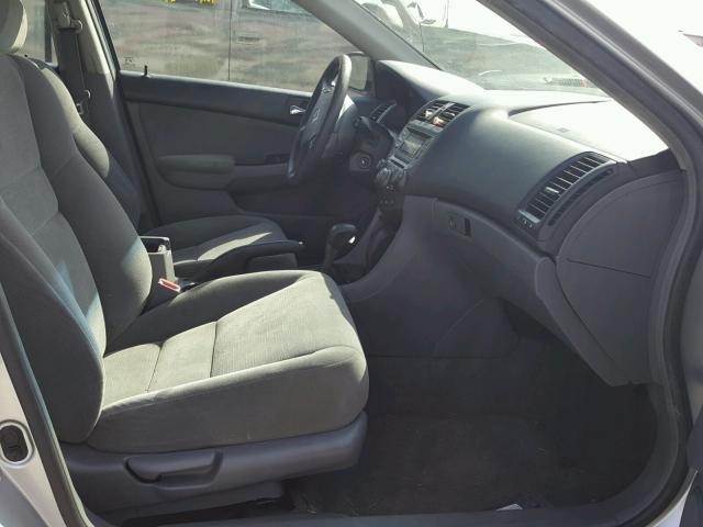 1HGCM56327A114779 - 2007 HONDA ACCORD SE SILVER photo 5