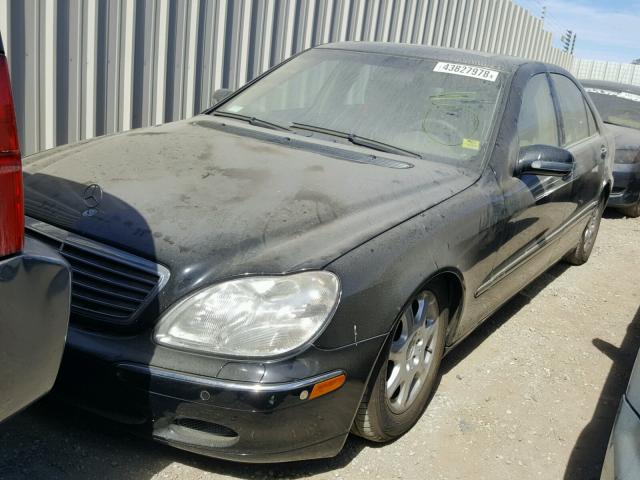 WDBNG75J9YA132545 - 2000 MERCEDES-BENZ S 500 BLACK photo 2