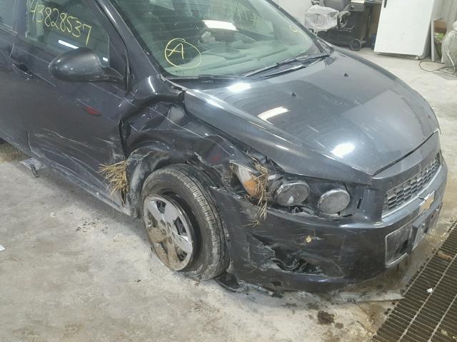 1G1JA5SH5G4164941 - 2016 CHEVROLET SONIC LS 黑色 照片 9