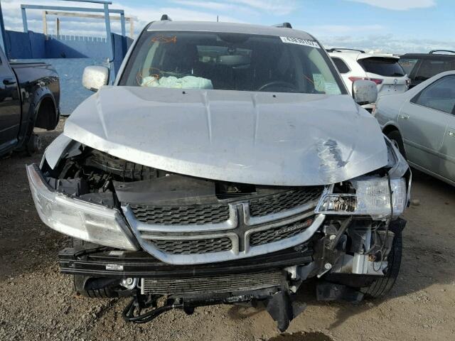 3C4PDCCG3ET158761 - 2014 DODGE JOURNEY SX SILVER photo 9