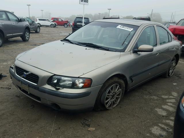 YV1RS64A542389309 - 2004 VOLVO S60 GOLD photo 2