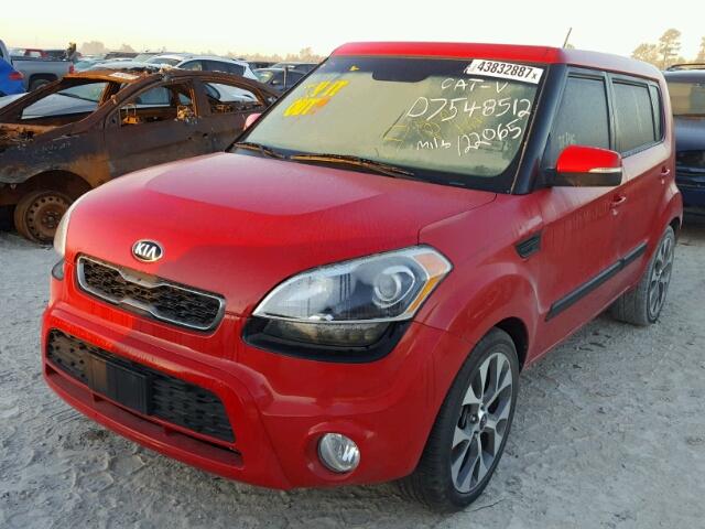 KNDJT2A64D7548512 - 2013 KIA SOUL + RED photo 2