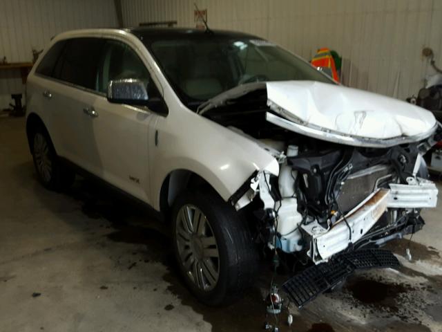 2LMDJ8JC3ABJ28738 - 2010 LINCOLN MKX WHITE photo 1