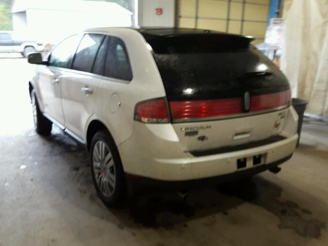 2LMDJ8JC3ABJ28738 - 2010 LINCOLN MKX WHITE photo 3