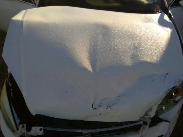 2G1WA5EK8A1182169 - 2010 CHEVROLET IMPALA LS WHITE photo 7