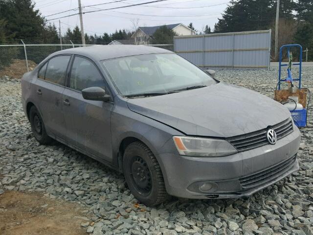 3VW1K7AJ8DM283763 - 2013 VOLKSWAGEN JETTA BASE GRAY photo 1