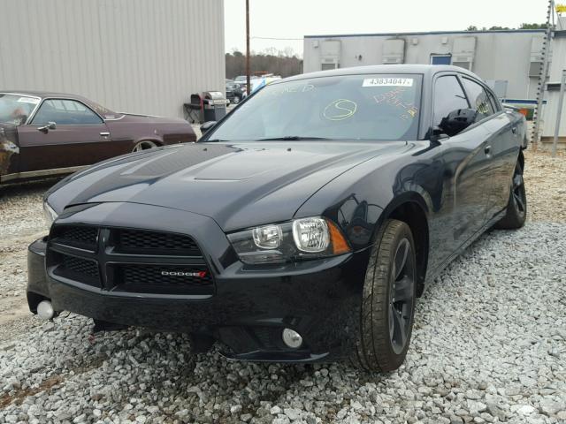 2C3CDXHG0EH295975 - 2014 DODGE CHARGER BLACK photo 2