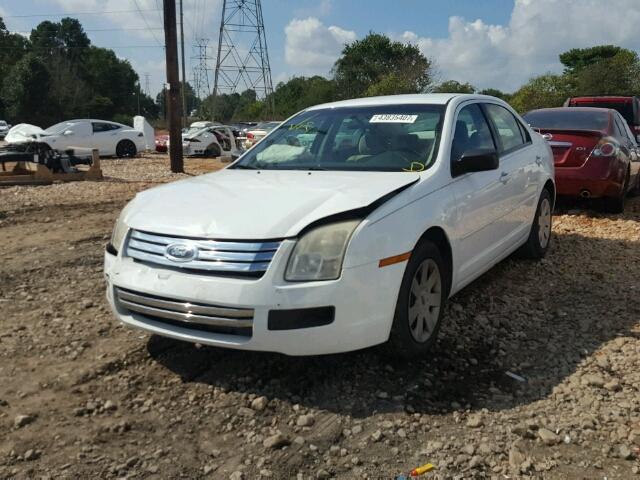 3FAHP06Z47R118539 - 2007 FORD FUSION S WHITE photo 2