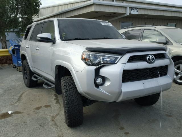 JTEBU5JRXE5195019 - 2014 TOYOTA 4RUNNER SR SILVER photo 1