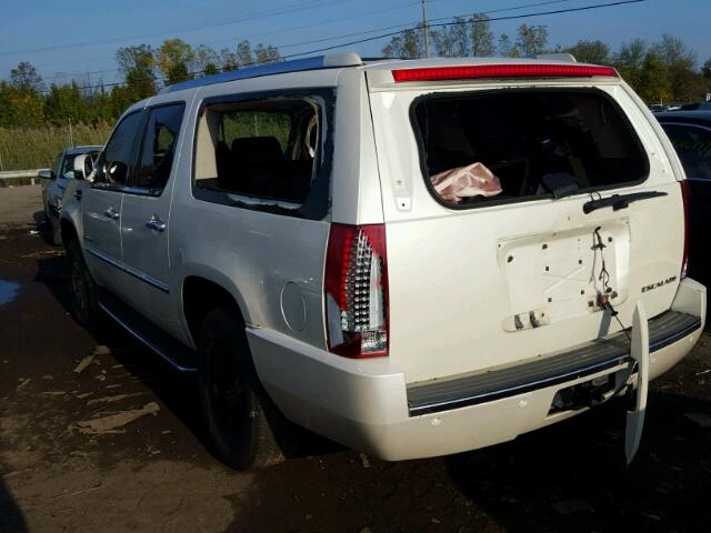 1GYFK66818R174844 - 2008 CADILLAC ESCALADE CREAM photo 3