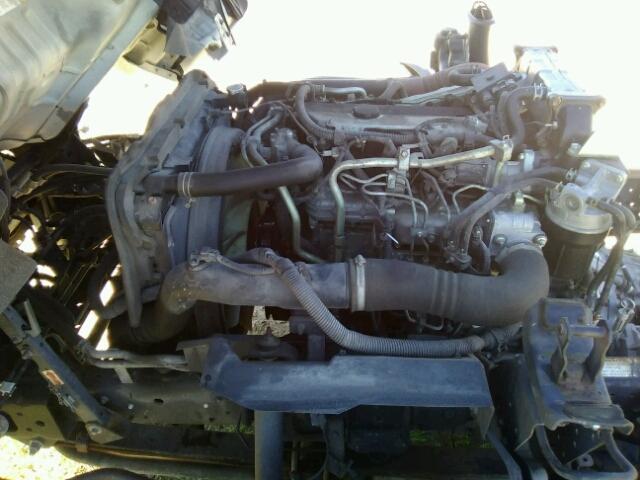 J8DC4W16587001072 - 2008 GMC W4500 W450 WHITE photo 7