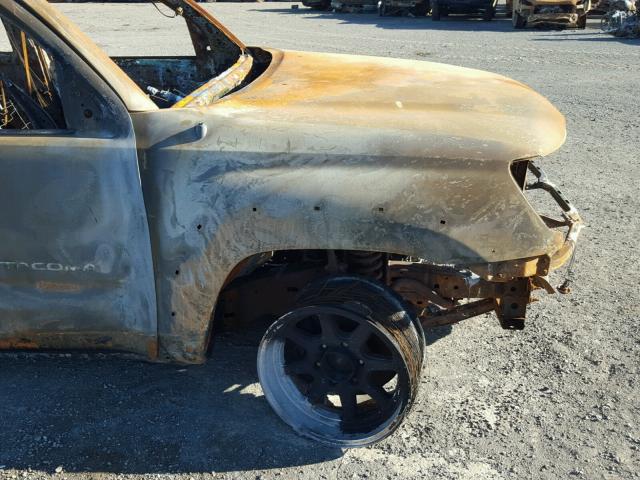 5TFLU4EN6FX145993 - 2015 TOYOTA TACOMA DOU BURN photo 9