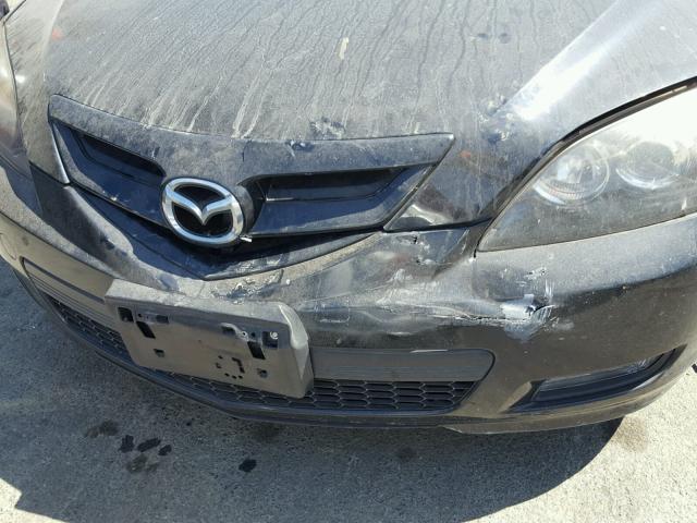 JM1BK344471687747 - 2007 MAZDA 3 HATCHBAC BLACK photo 9