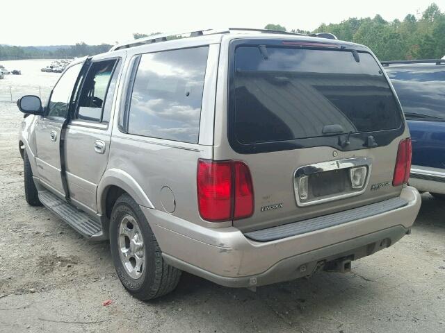 5LMEU27R32LJ01022 - 2002 LINCOLN NAVIGATOR TAN photo 3