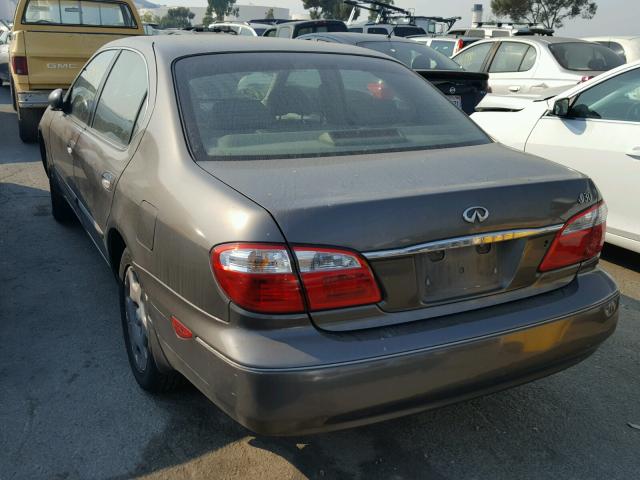 JNKCA31A7YT215449 - 2000 INFINITI I30 BROWN photo 3