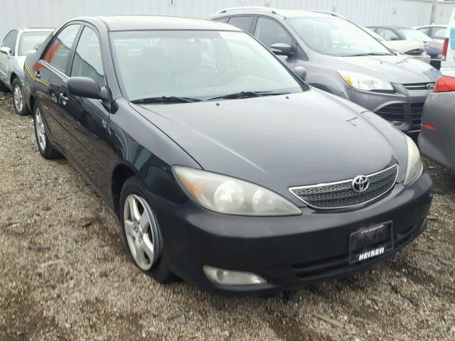 4T1BF30K72U013989 - 2002 TOYOTA CAMRY LE შავი ფოტო 1