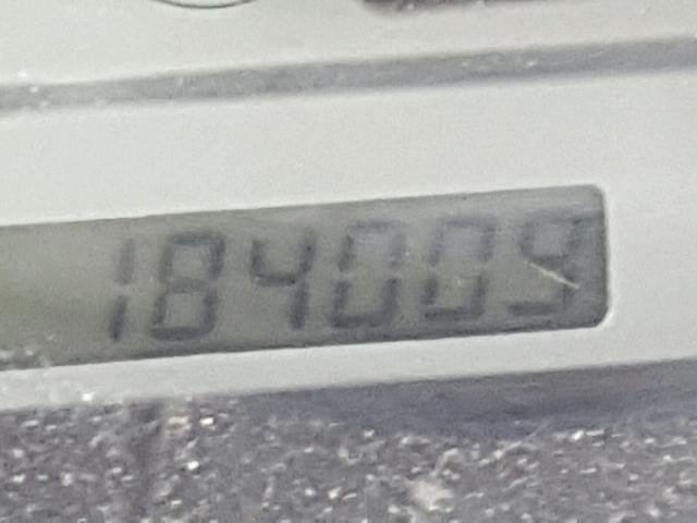 4T1BF30K72U013989 - 2002 TOYOTA CAMRY LE შავი ფოტო 8