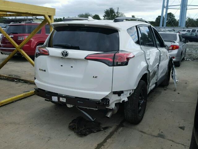 2T3ZFREV4HW376562 - 2017 TOYOTA RAV4 LE Ağ foto 4