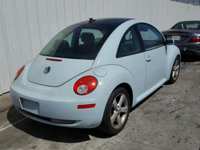 3VWRG3AG7AM030768 - 2010 VOLKSWAGEN NEW BEETLE 蓝色 照片 4