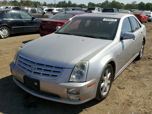 1G6DC67A750154970 - 2005 CADILLAC STS SILVER photo 2