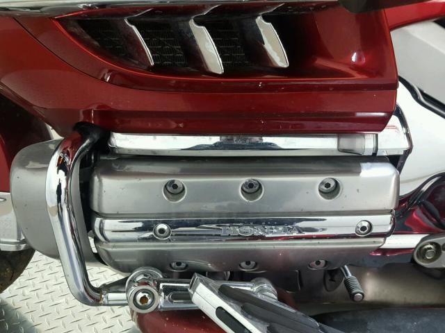 1HFSC47G8AA900995 - 2010 HONDA GL1800 RED photo 11